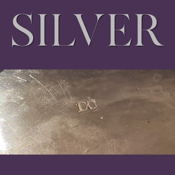 Elegant Four Silver Bowls with Triangular Handles and "C" Monogram - Picture 12 of 13